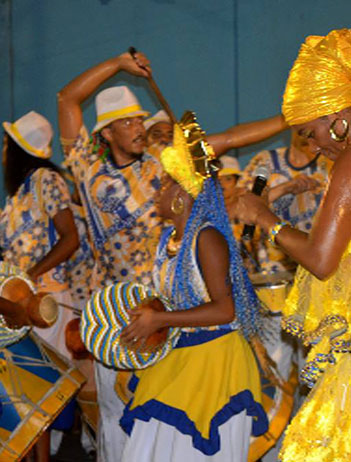 Fundação da Maracatu Nação Encanto do Pina